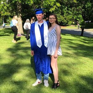 Meet your Posher, Hailey